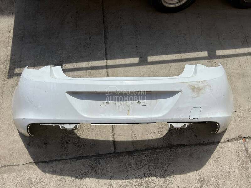 branik sedan zadnji za Opel Astra J od 2010. do 2020. god.