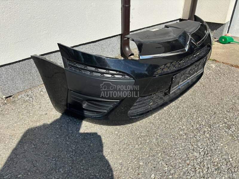 prednji branik za Citroen C4 Picasso