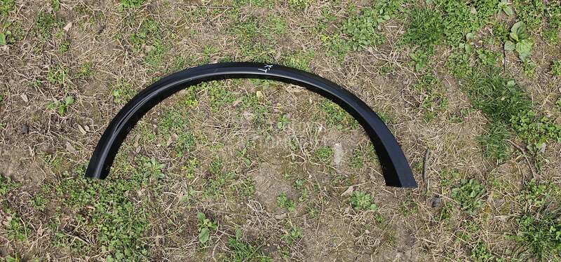 rub krila zd za Nissan X-Trail