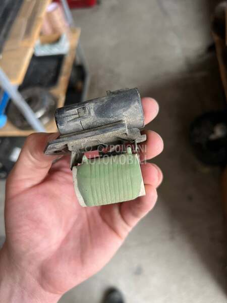 reostat ventilatora za Opel Corsa D od 2006. do 2014. god.