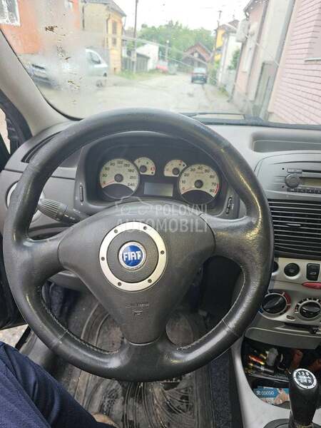 HGT km sat za Fiat Punto od 2003. do 2011. god.