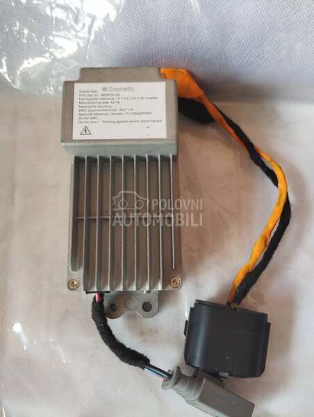 Inverter 12-220V za Peugeot 308 od 2014. do 2020. god.