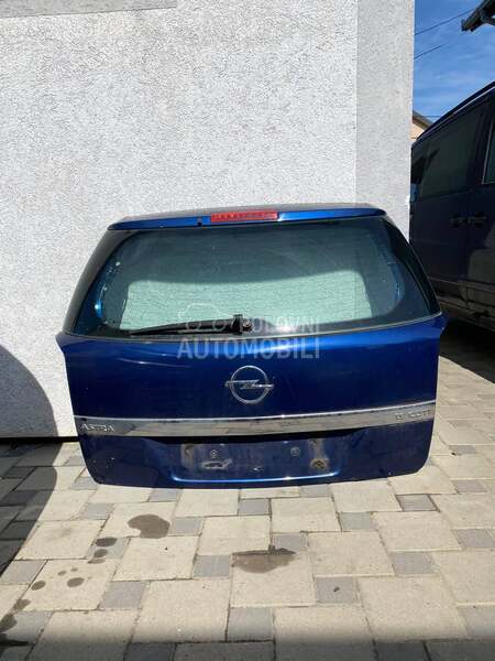 Gepek vrata za Opel Astra H