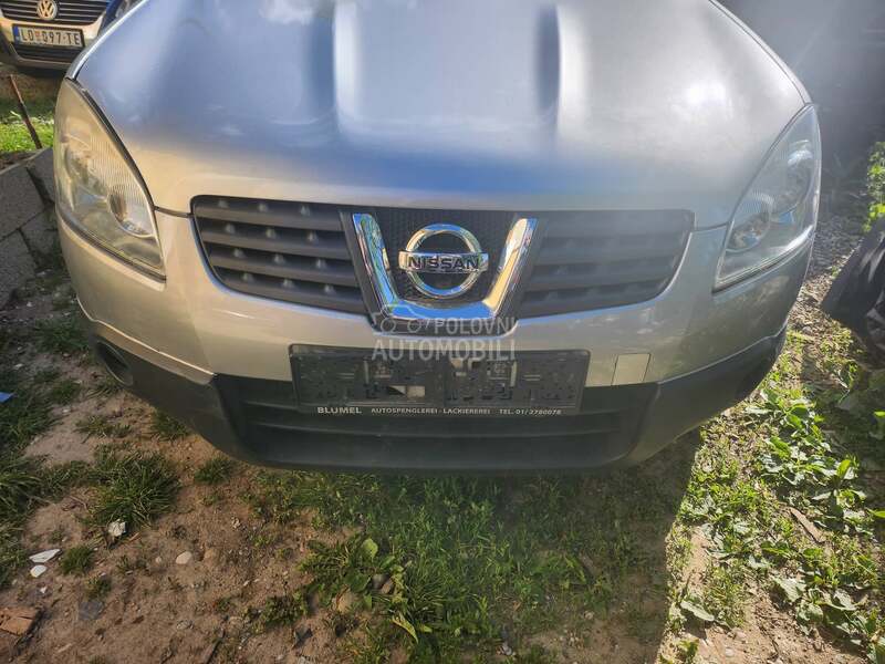 prednji branik za Nissan Qashqai od 2006. do 2012. god.