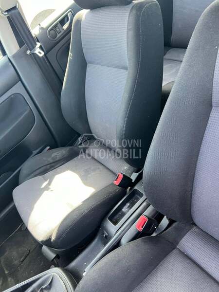 Sedišta za Volkswagen Golf 4