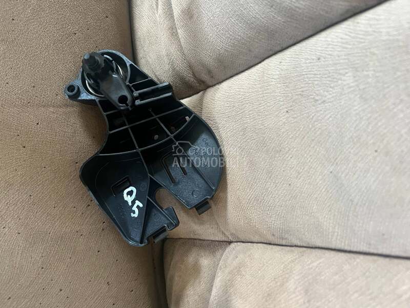 Mehanizam za otvaranje haube za Audi Q5 od 2008. do 2016. god.