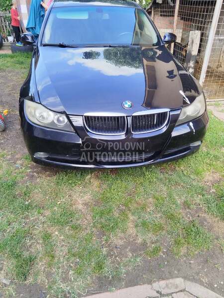 Delovi za BMW Serija 3 2006. god.