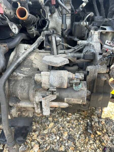 Menjač 1.6tdi 77kw 6brz za Volkswagen Caddy, Golf 6, Golf Plus ... od 2008. do 2015. god.