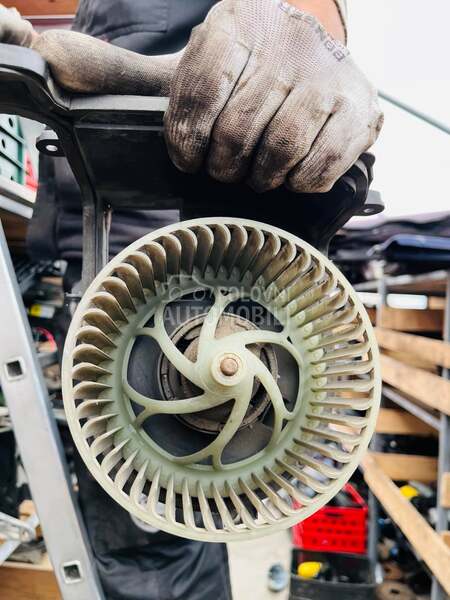 Ventilator u kabini 1.5 dci za Renault Clio