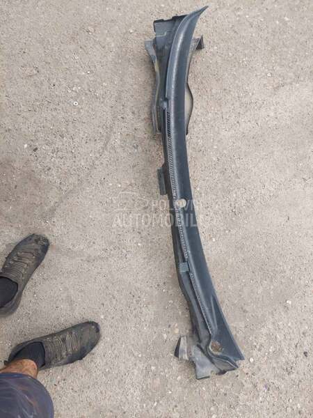 Plastika ispod soferke za Volkswagen Lupo
