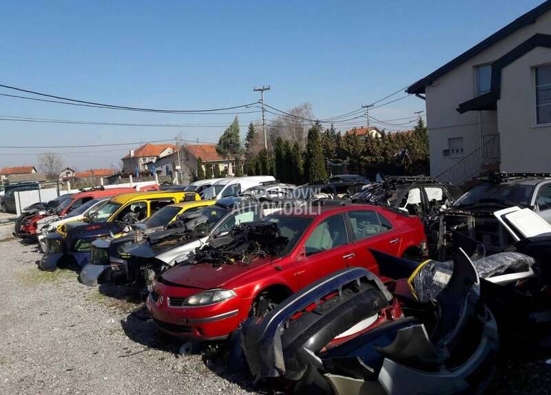 Renault Modus -  kompletan auto u delovima