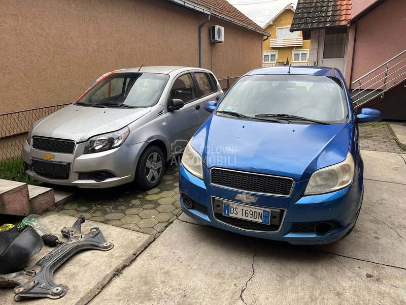 Chevrolet Aveo 1,2 16v 2009. god. -  kompletan auto u delovima