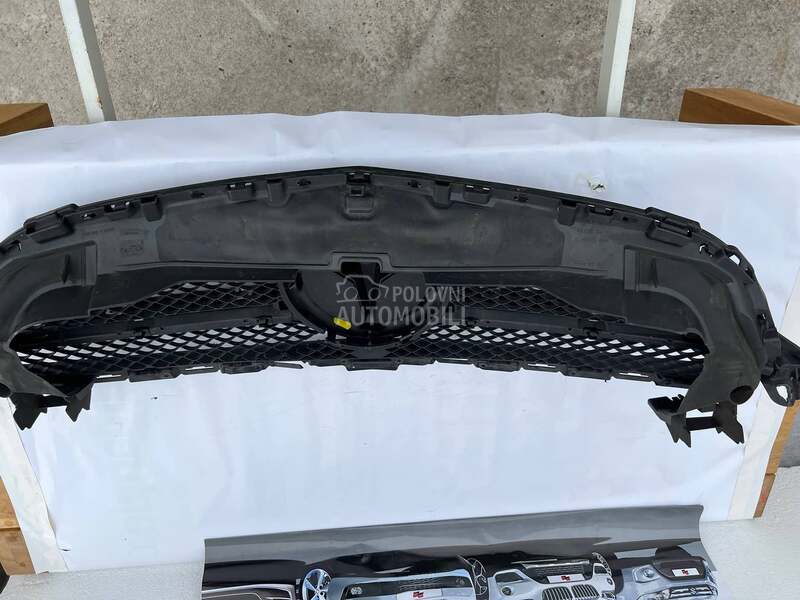 C300 maska za Mercedes Benz C 300