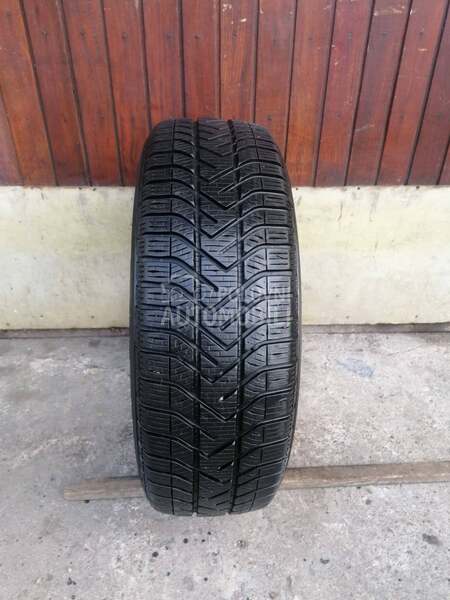 Pirelli 195/65 R15 Zimska