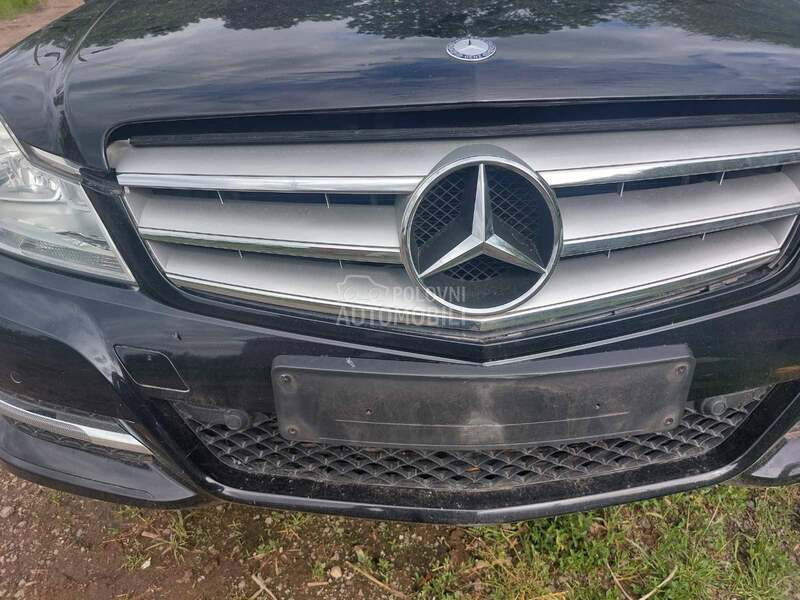 POLOVNI ORIGINALNI DELOVI ZA M za Mercedes Benz C 220 za 2013. god.