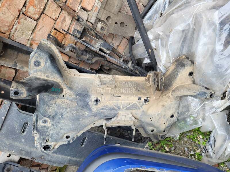 prednji most za Peugeot 307