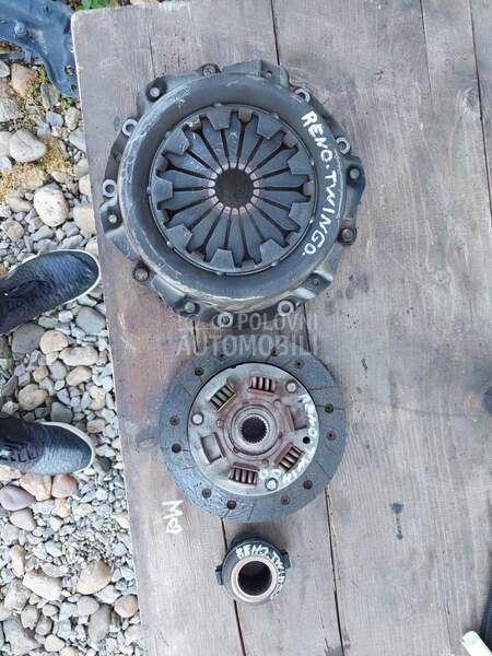 Set kvacila za Renault Twingo