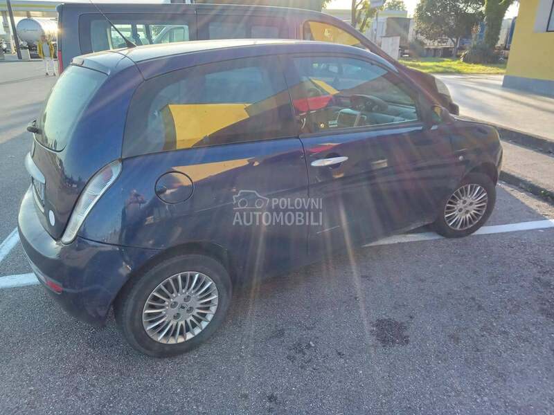 Komoletan auto u delovima za Lancia Ypsilon od 2004. do 2012. god.
