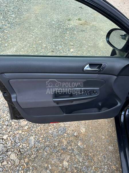 Tapaciri za Volkswagen Golf 5, Jetta od 2004. do 2009. god.