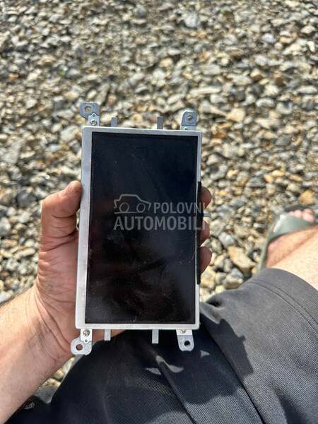 Dispel multimedija za Audi A4, A4 Allroad, A5 ...