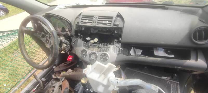 instrument tabla za Toyota RAV 4 od 2006. do 2012. god.
