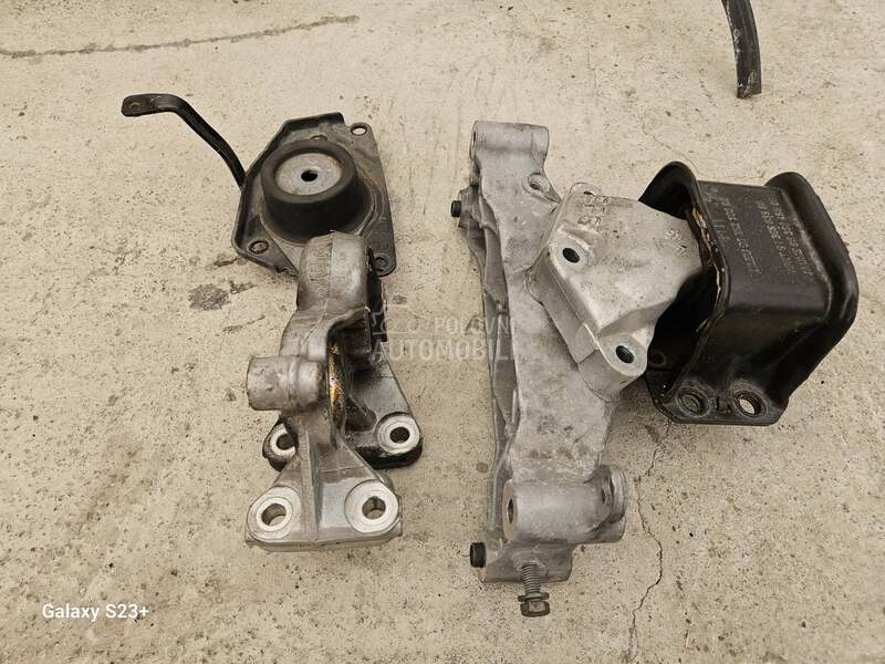 NOSAC MOTORA MENJACA za Citroen C4 Picasso za 2011. god.