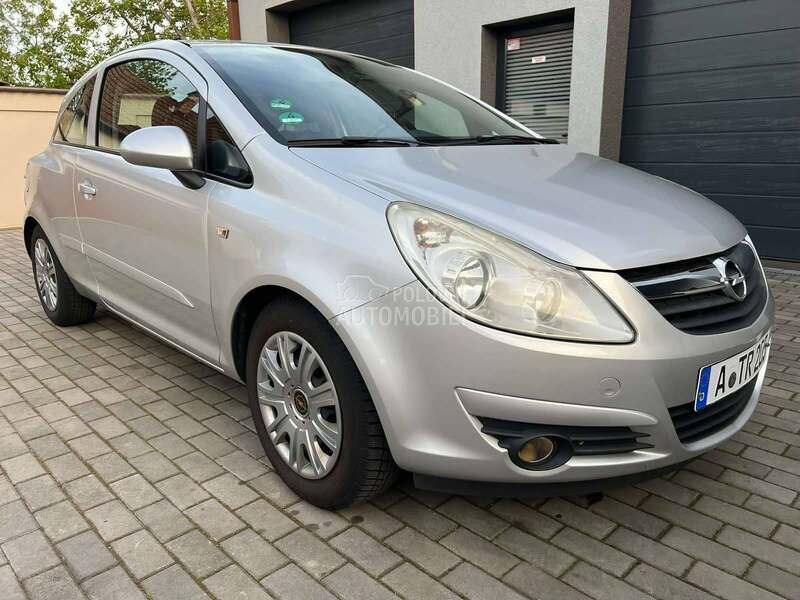 desna vrata za Opel Corsa D od 2006. do 2011. god.