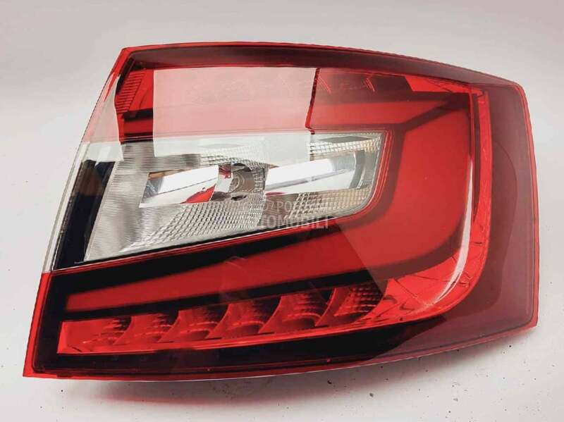 Stop svetlo desno za Škoda Octavia od 2017. do 2019. god.