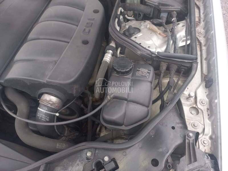 posuda za Mercedes Benz E Klasa od 2002. do 2009. god.
