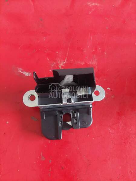 Brava gepeka za Volkswagen Passat B6