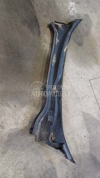 Plastika kod brisača za Peugeot Bipper