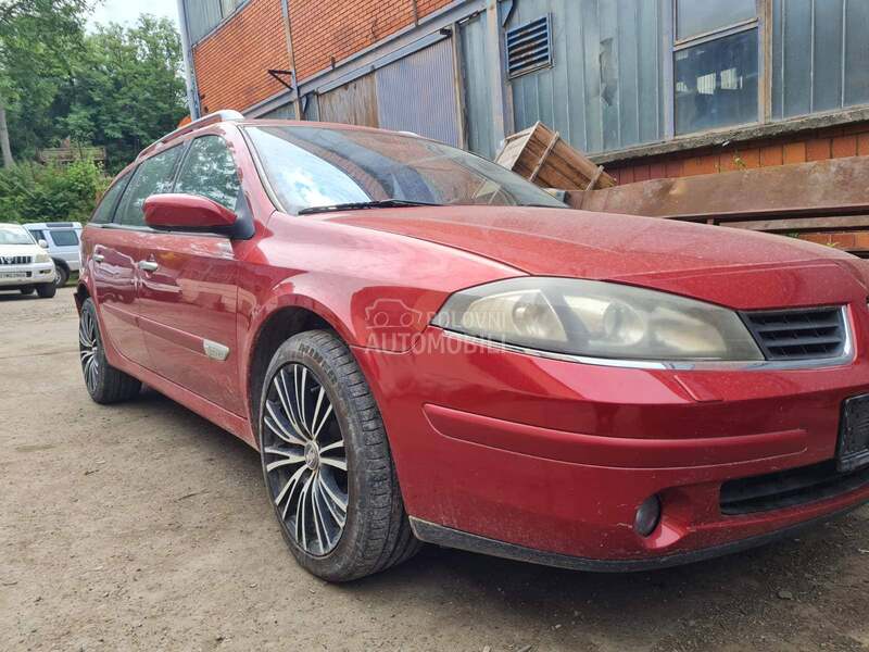 Renault Laguna -  kompletan auto u delovima