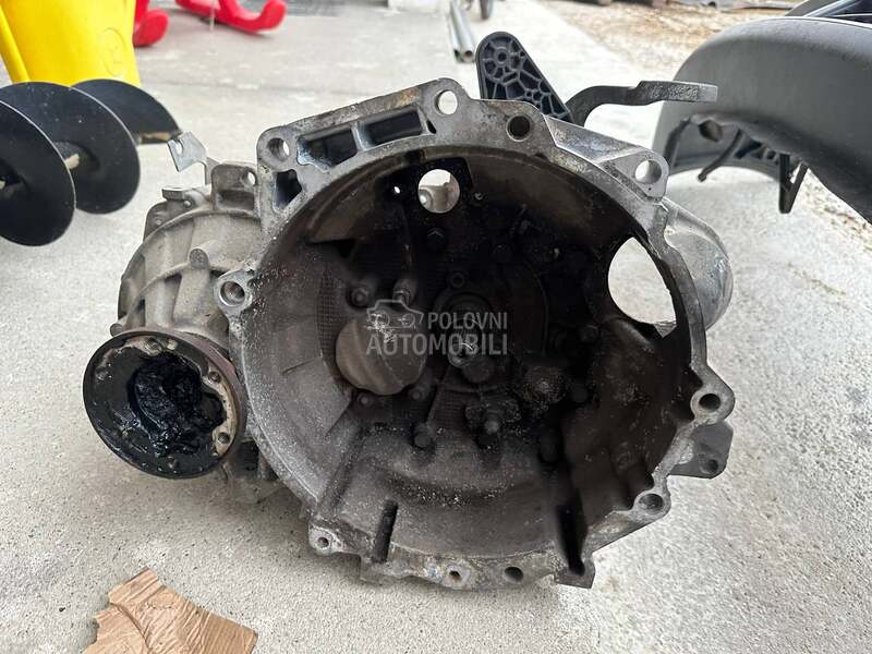 Menjač 6 brzina 77kw za Volkswagen Caddy, Golf 5, Golf 6 ... od 2004. do 2012. god.