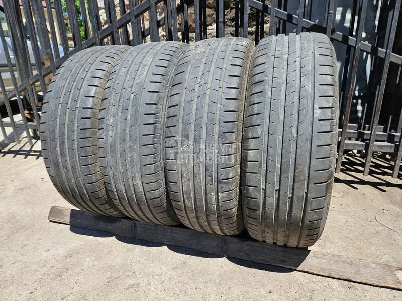 Vredestein 185/60 R15 Letnja