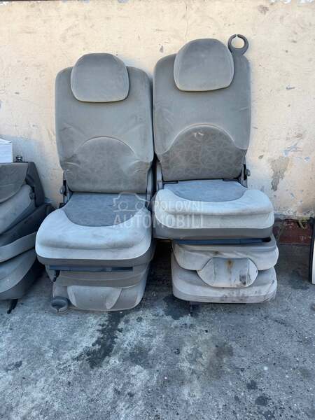 zadnja sedista za Peugeot 307 od 2001. do 2008. god.