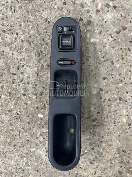Prekidaci stakla za 3 vrata za Honda HR-V od 1999. do 2005. god.