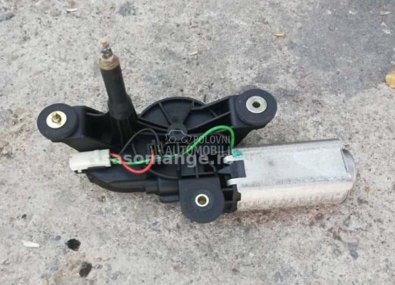 Motor zadnjeg brisaca za Zastava 10 od 1996. do 2012. god.
