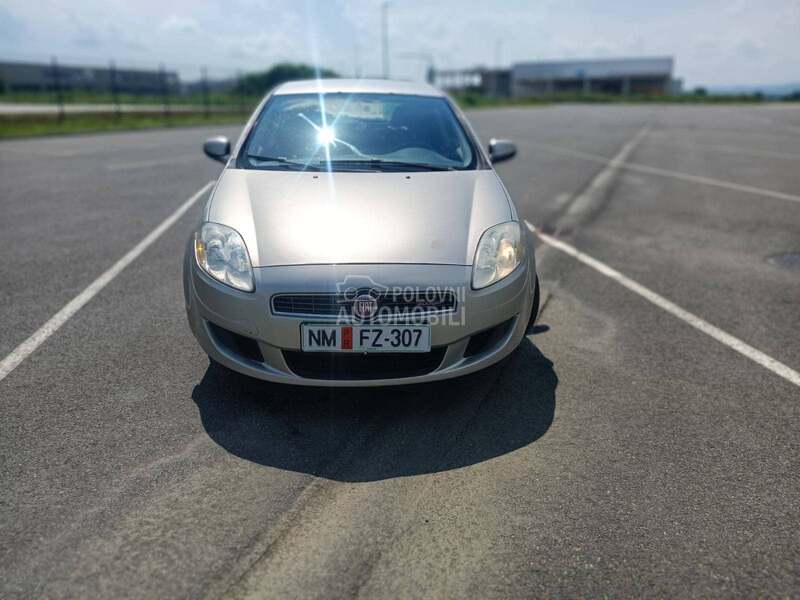 Fiat Bravo 1.9 88 2007. god. -  kompletan auto u delovima