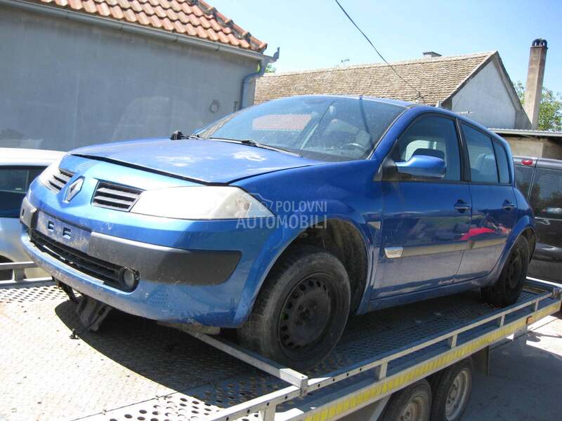Renault Megane 2005. god. -  kompletan auto u delovima
