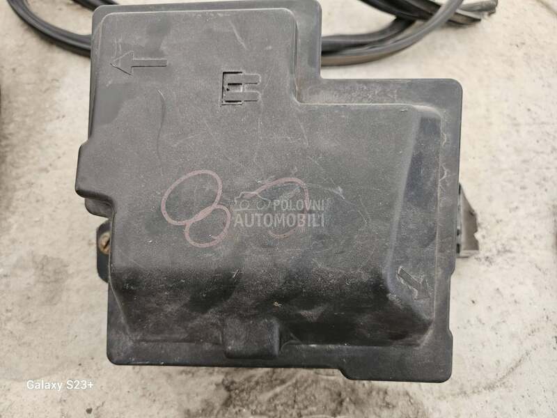 KUTIJA OSIGURACA za Citroen C8 od 2002. do 2008. god.