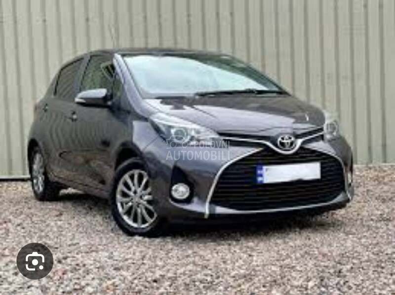Toyota Yaris d4d 2015. god. -  kompletan auto u delovima