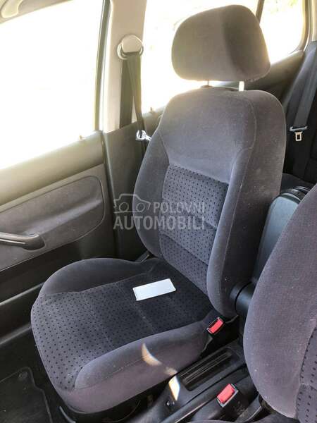 Sedišta za Volkswagen Golf 4