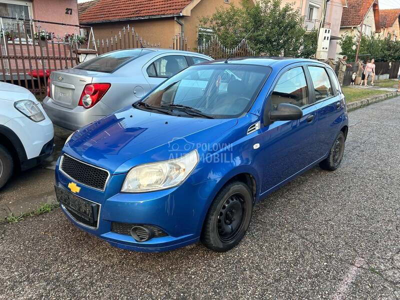 Chevrolet Aveo 1,2 16v 2010. god. -  kompletan auto u delovima