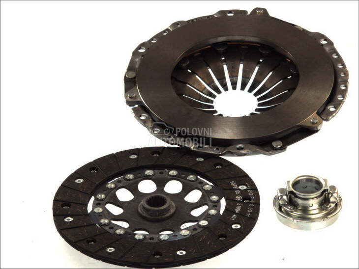 Set kvacila za Mitsubishi Pajero od 1999. do 2001. god.