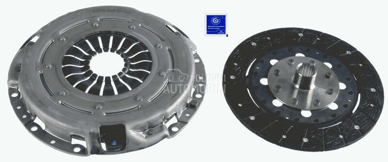 Set kvacila za Renault Latitude za 2014. god.