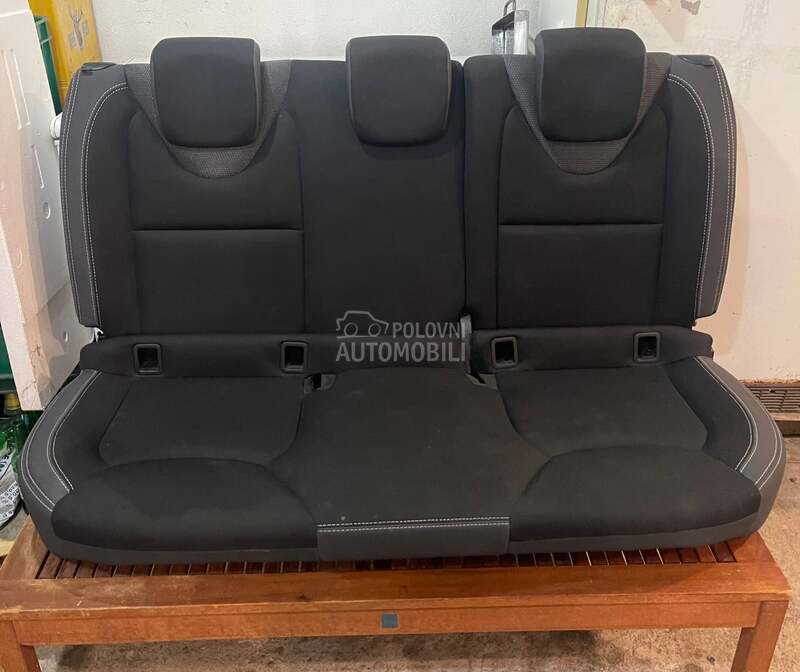 original sedista vise dezena za Renault Clio od 2013. do 2020. god.