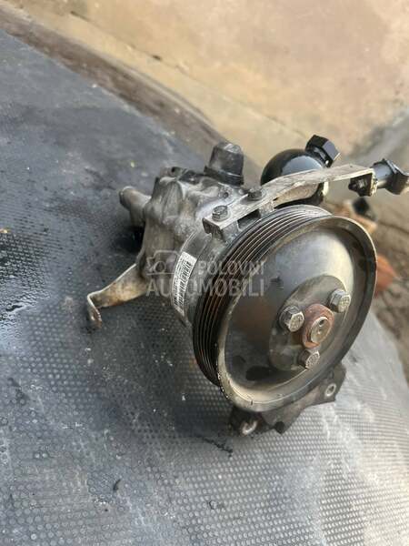 servo pumpa za BMW Serija 5
