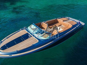 Chris crafft Corsair 30, 235.000 €, 2018. , Gliser, Kompozitna vlakna, Dužina: 9.05 m, Širina: 3.05 m, Beograd