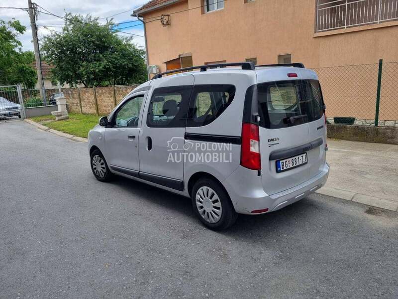 Dacia Dokker 2016. god. -  kompletan auto u delovima