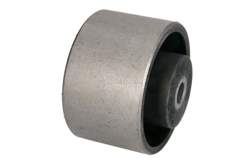 Nosac menjaca za Renault AX od 1986. do 1998. god.